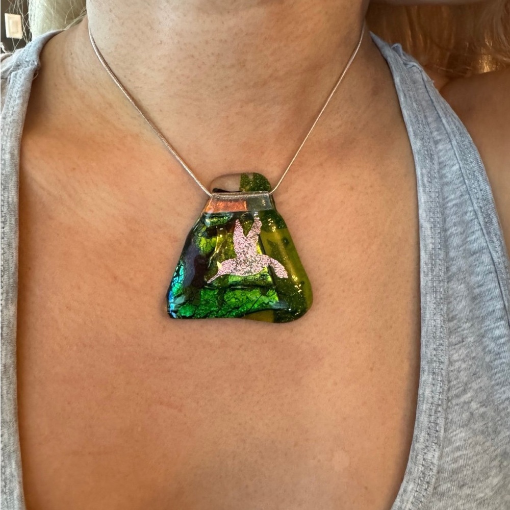 Glass Necklace w Silver Chain